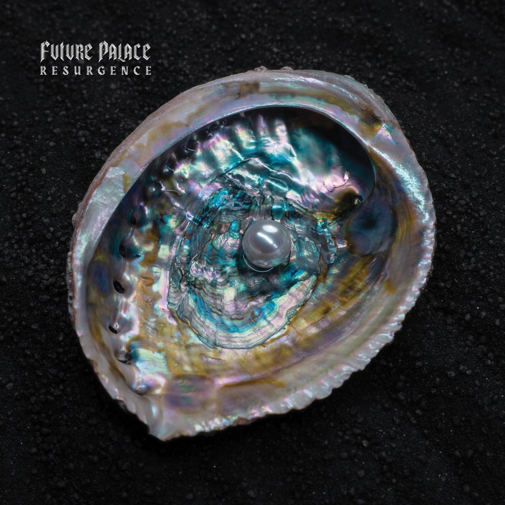 Capa de Resurgence
