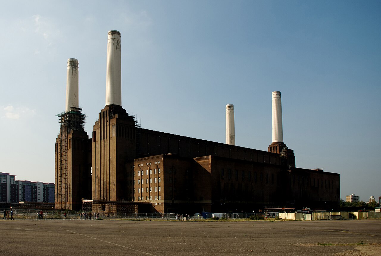 O porco que fechou o céu de Londres: a fuga do balão do Pink Floyd