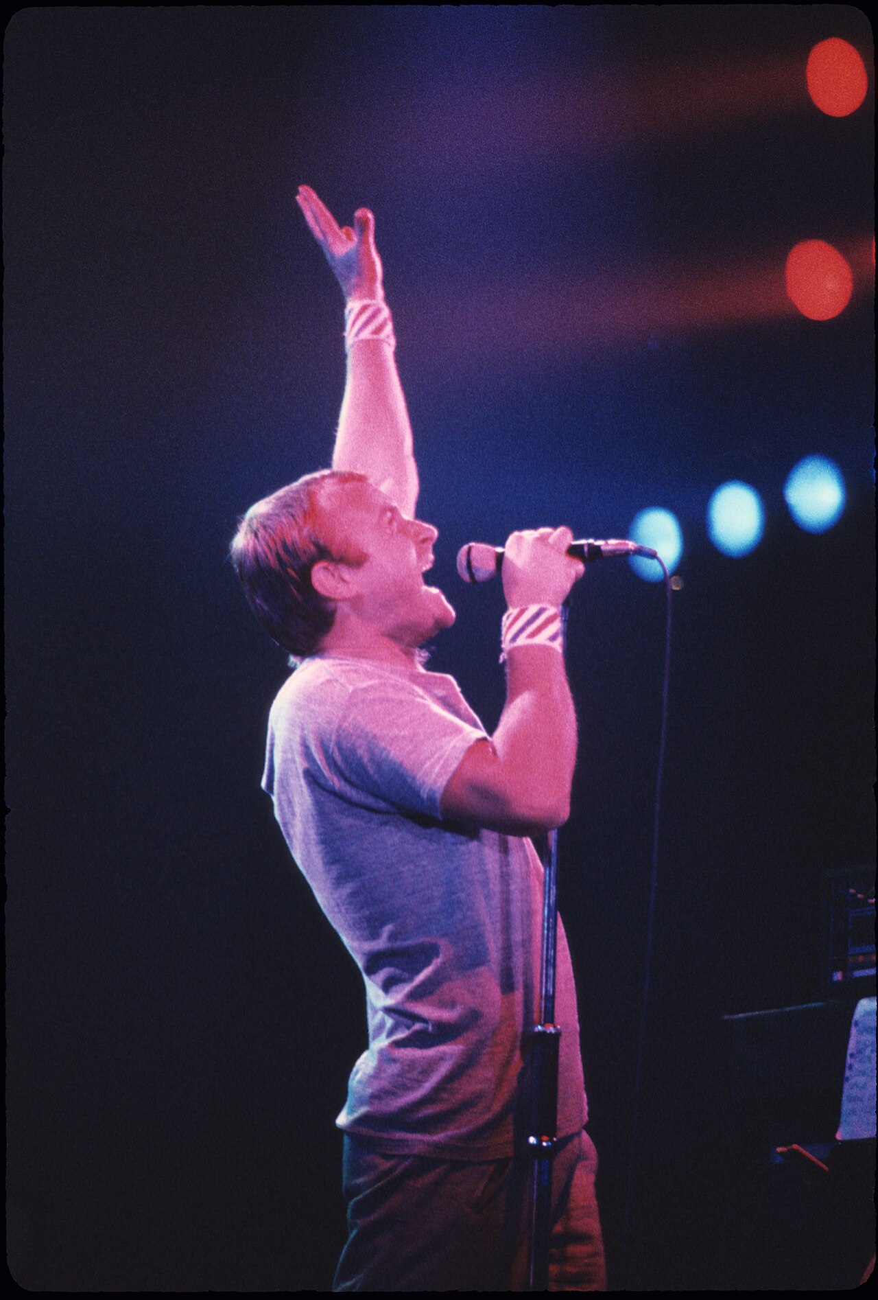 A lenda macabra de 'In the Air Tonight' que Phil Collins passou a vida desmentindo